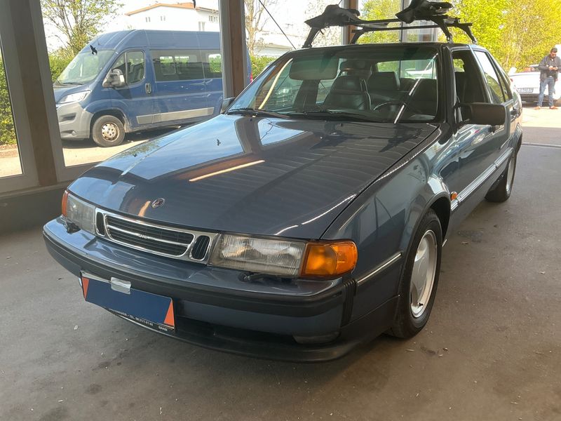 Saab 9000 2.3 — 1/8