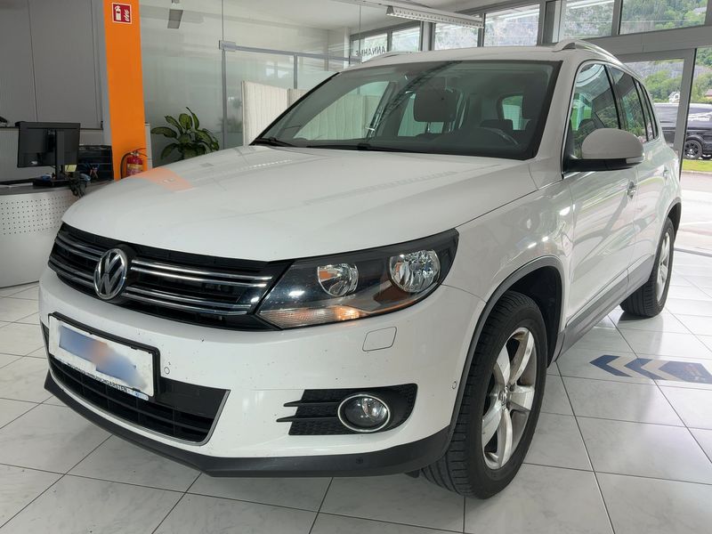 Volkswagen Tiguan 2.0 TDI — 1/8