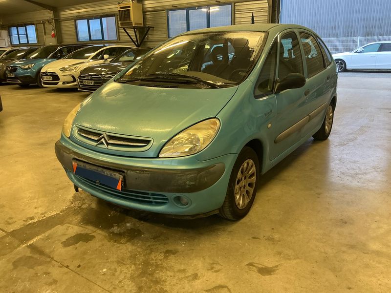 Citroen Xsara Picasso 1.6 — 1/8