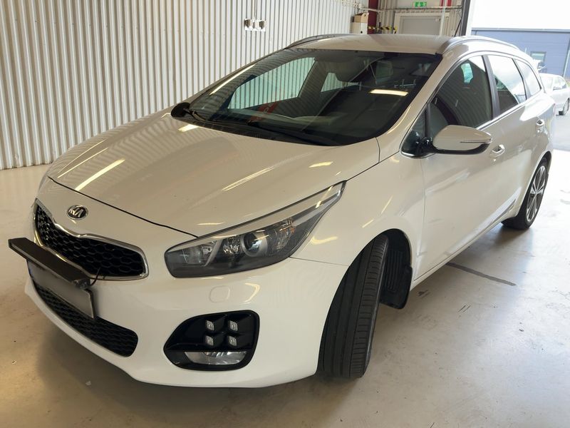 Kia cee'd 1.6 CRDi — 1/8