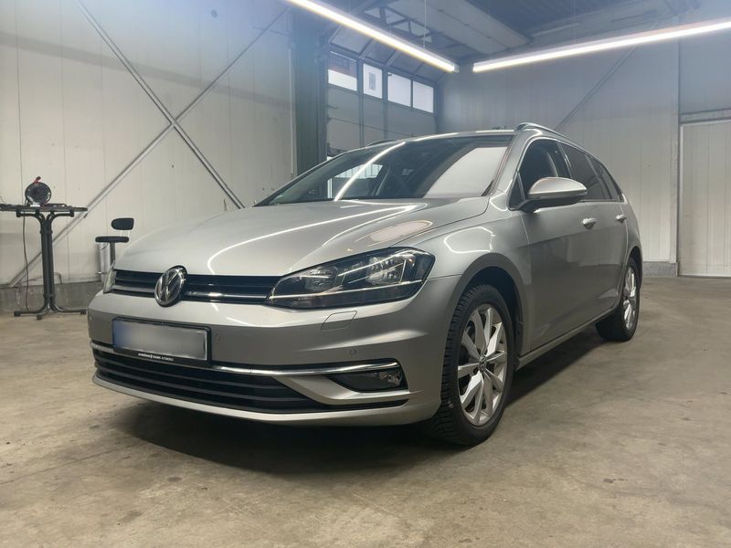 Volkswagen Golf VII 1.6 TDI — 1/8