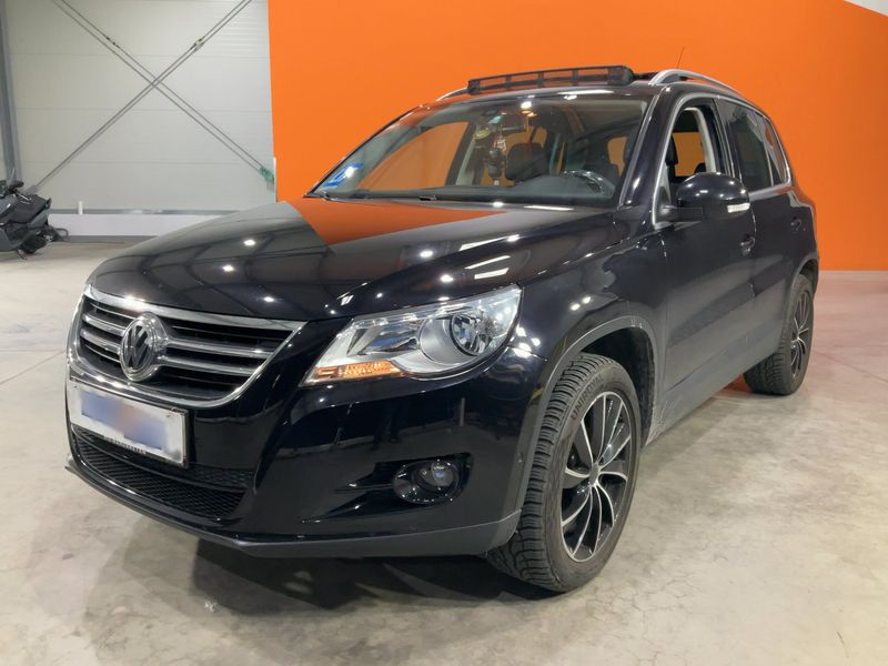 Volkswagen Tiguan 2.0 TDI — фото 1