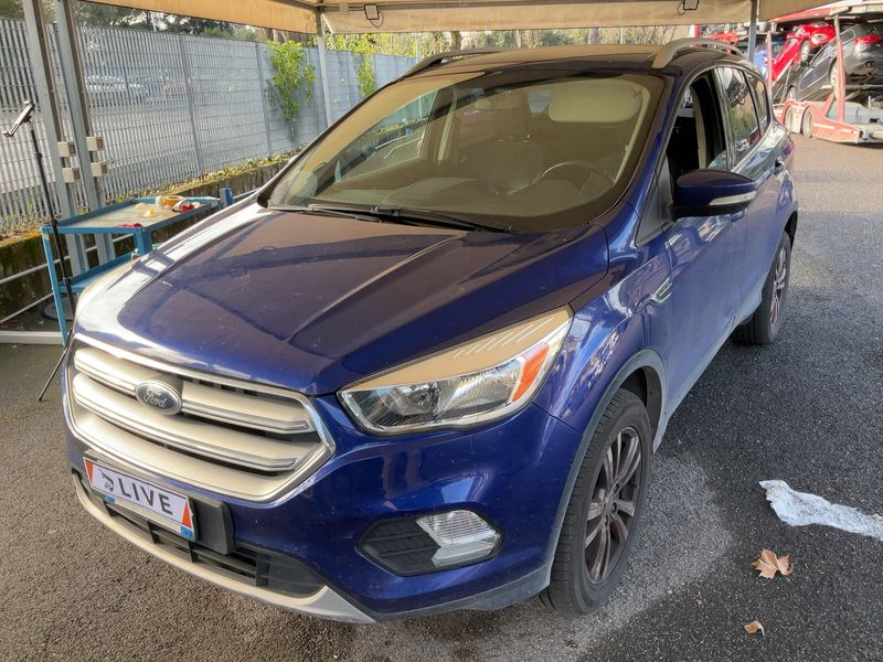 Ford Kuga 1.5 EcoBoost — 1/8