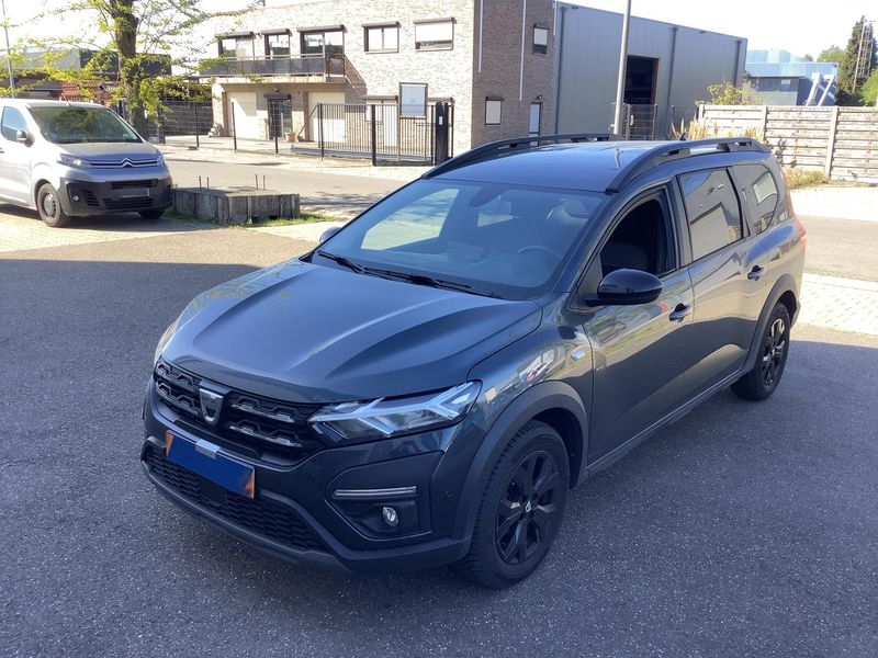 Dacia Jogger 1.0 TCe — фото 1
