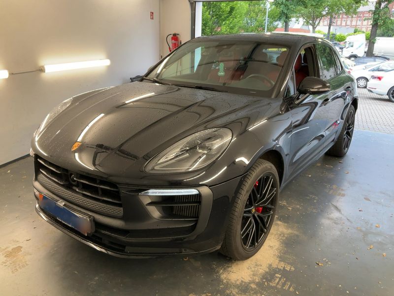 Porsche Macan GTS — 1/8