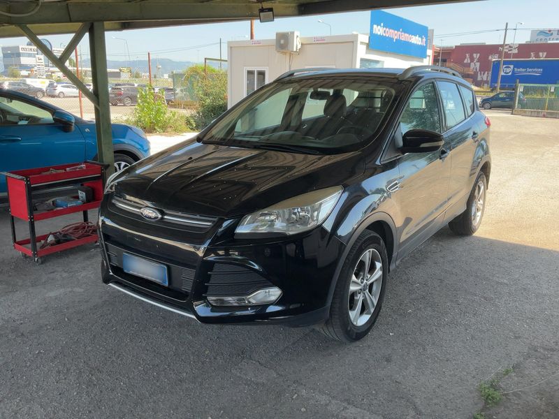 Ford Kuga 2.0 TDCi — 1/8