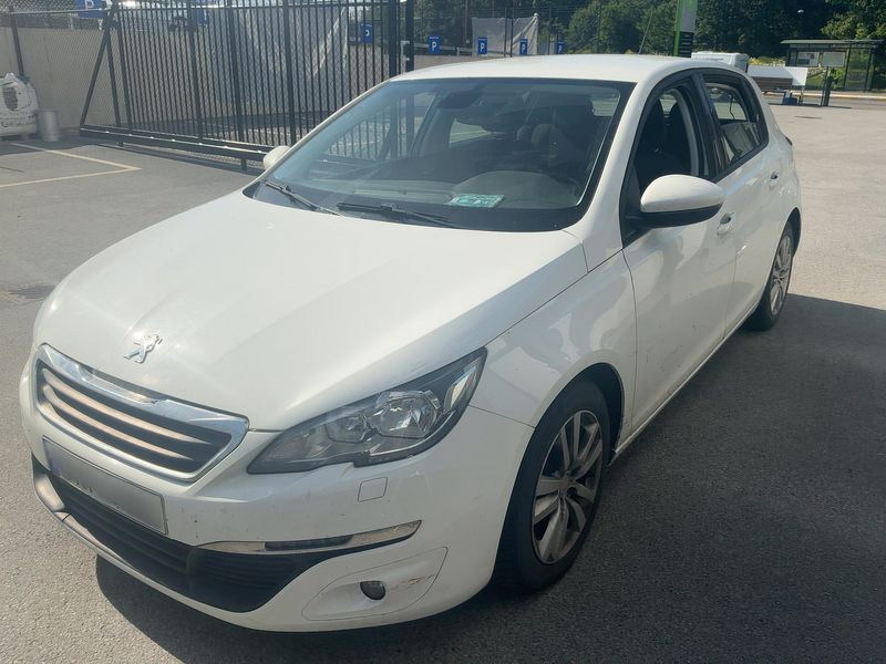 Peugeot 308 1.6 Blue-HDi — 1/8
