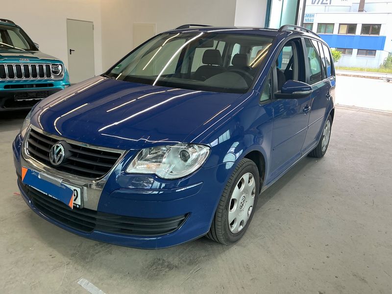 Volkswagen Touran 1.9 TDI — 1/8