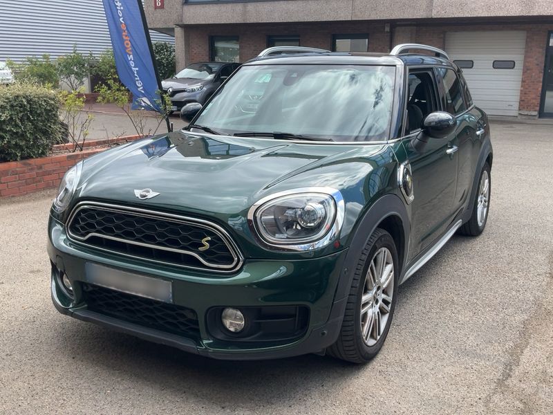 MINI Countryman Cooper S E Hybrid — 1/8