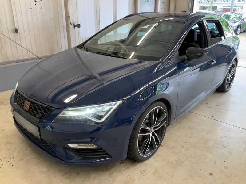 Seat Leon 2.0 TSI — 1/8