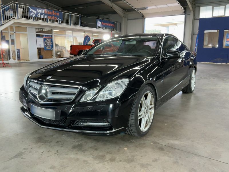 Mercedes-Benz E-Klasse E 350 CGI — 1/8