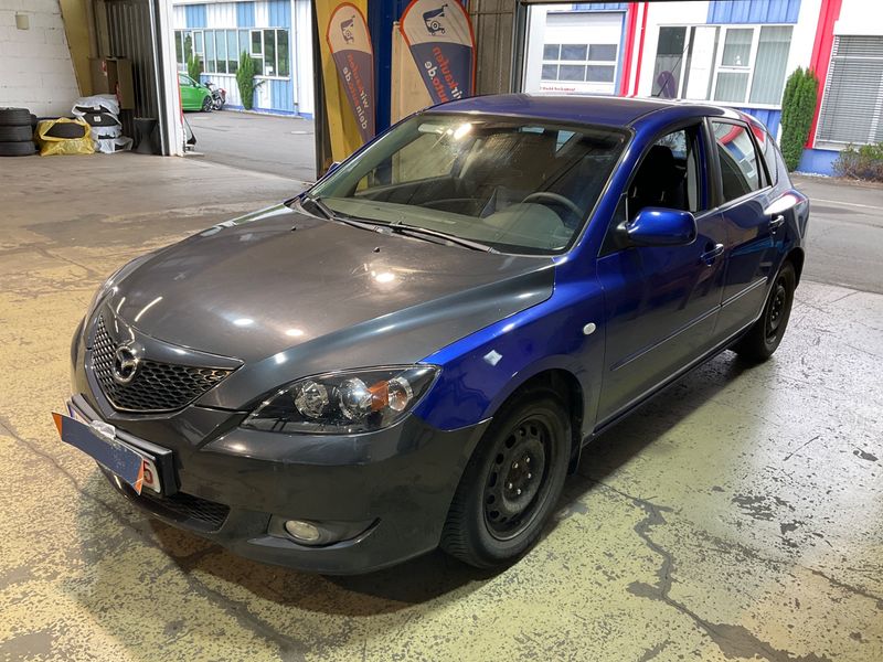 Mazda 3 1.6 — 1/8