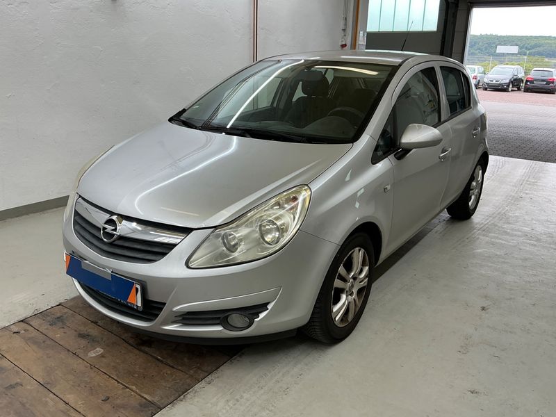 Opel Corsa 1.2 — 1/8