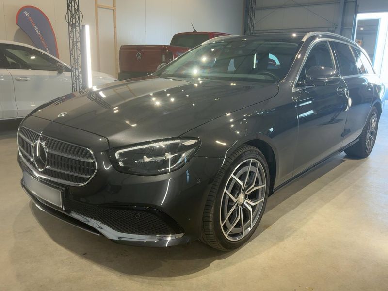 Mercedes-Benz E-Klasse E 220 d Mild-Hybrid — 1/8