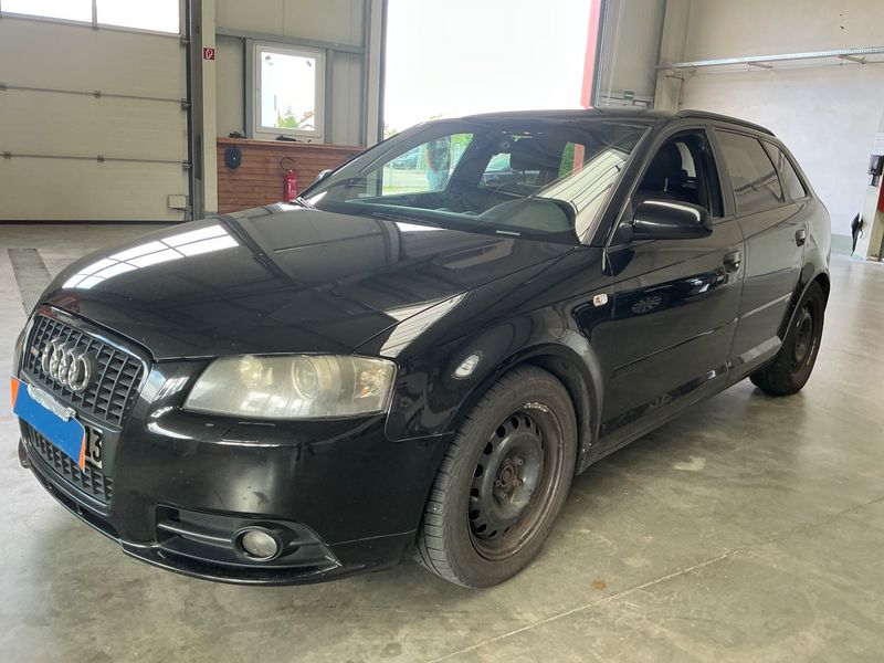 Audi A3 Sportback 2.0 TDI — 1/8