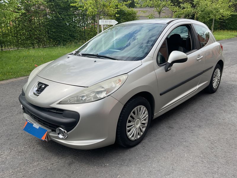 Peugeot 207 1.6 — 1/8