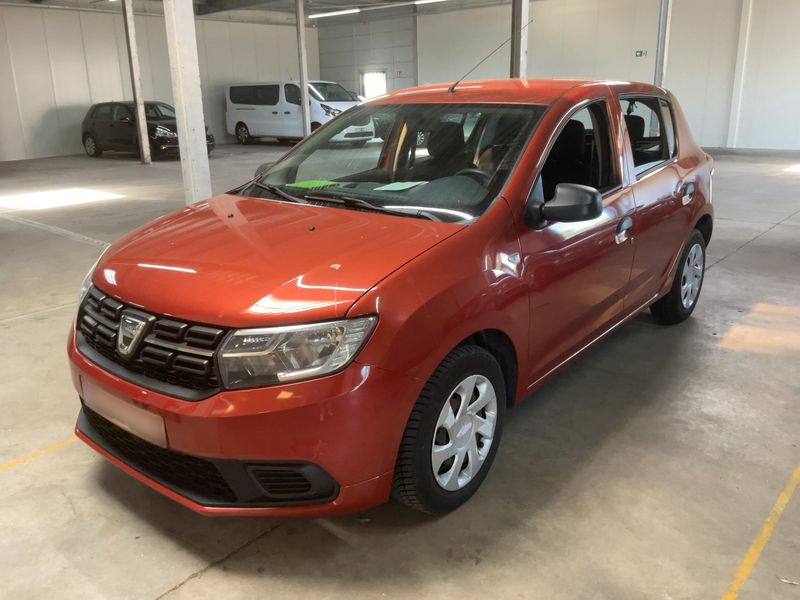 Dacia Sandero 0.9 TCe — 1/8