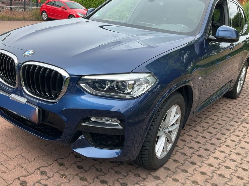 BMW X3 xDrive 30d — 1/8