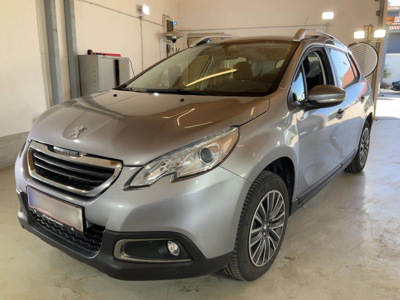 Peugeot 2008 1.6 e-HDi — 1/8