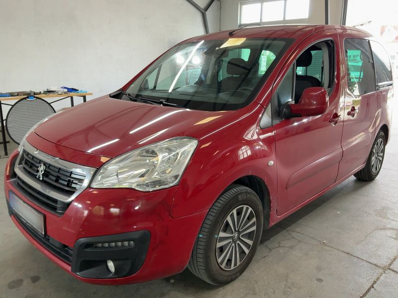 Peugeot Partner 1.6 Blue-HDi — 1/8