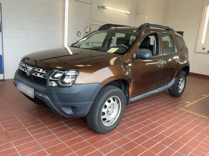 Dacia Duster 1.6 — 1/8