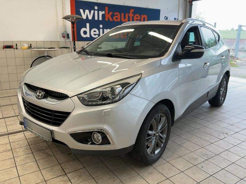 Hyundai ix35 2.0 CRDi — 1/8