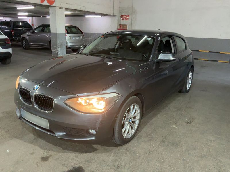 BMW 1er 116d — фото 1