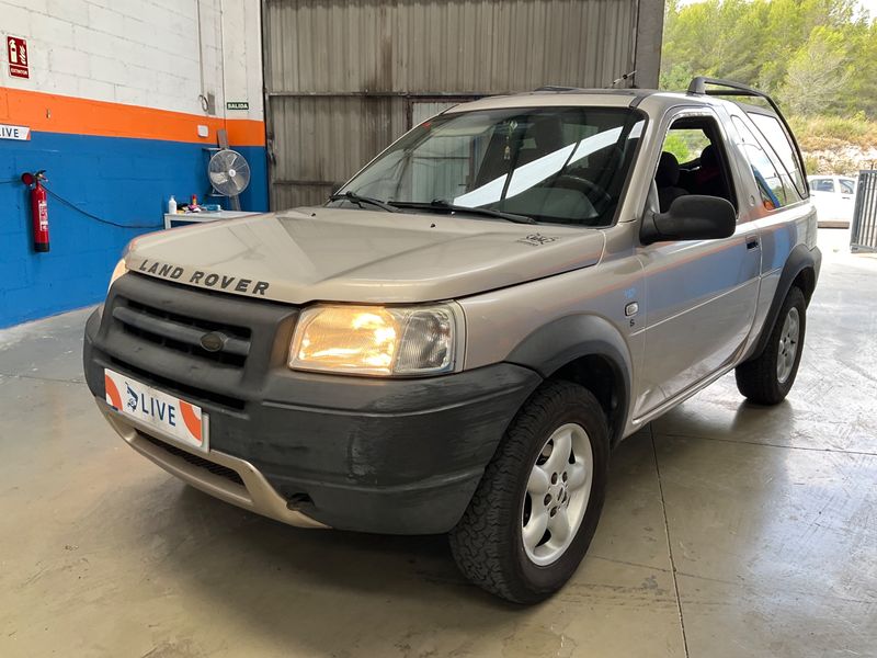 Land Rover Freelander 2.0 Td4 — 1/8