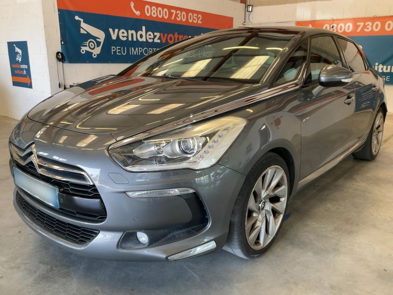 Citroen DS5 2.0 HDi Hybrid4 — фото 1