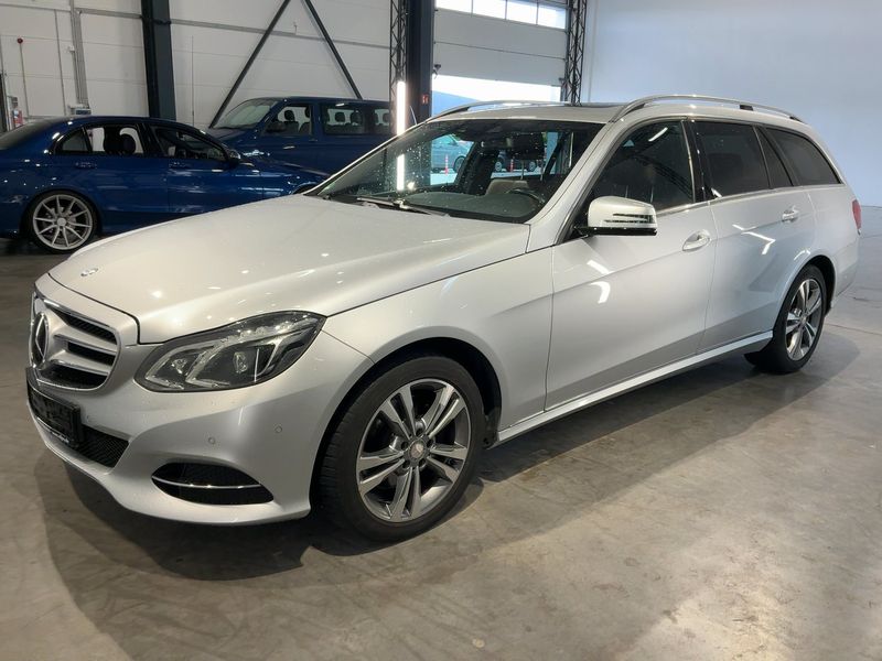 Mercedes-Benz E-Klasse E 350 CDI — 1/8