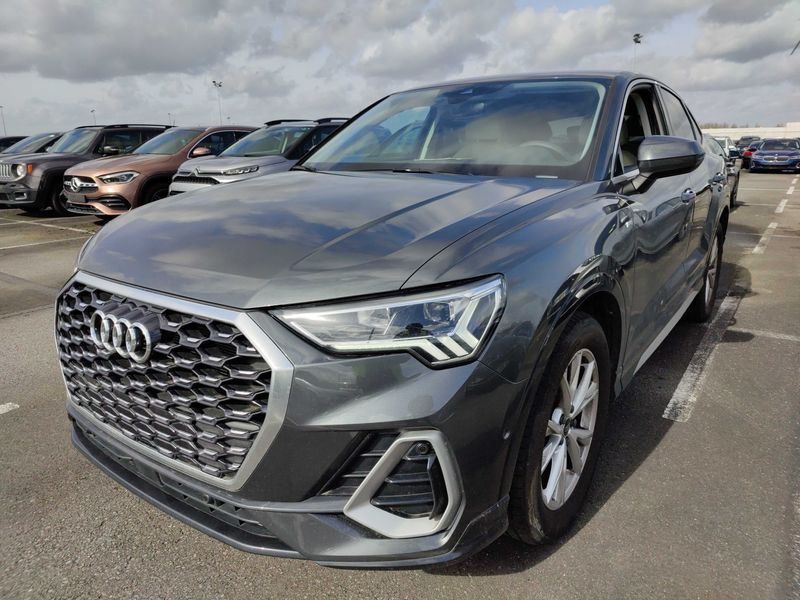 Audi Q3 Sportback 35 TFSI — 1/8