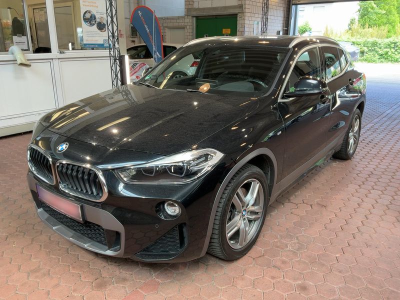 BMW X2 xDrive 20i — фото 1