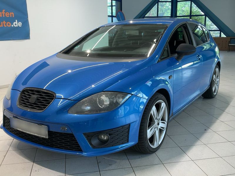 Seat Leon 2.0 TDI — 1/8