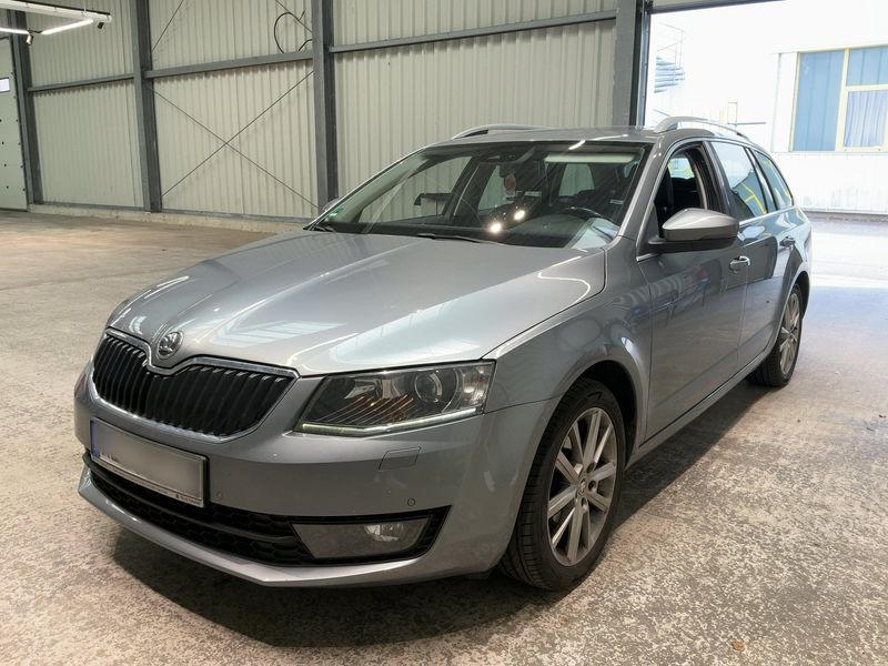 Skoda Octavia 1.8 TSI — 1/8