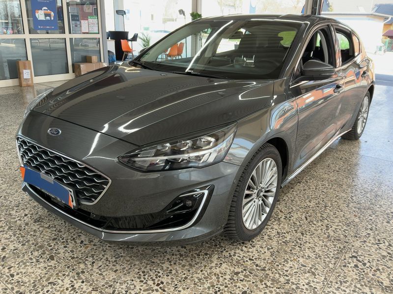 Ford Focus 1.5 EcoBoost — фото 1