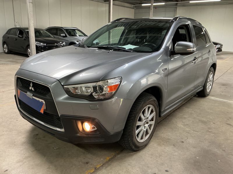 Mitsubishi ASX 1.8 DI-D — 1/8