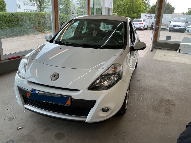 Renault Clio 1.2 — 1/8