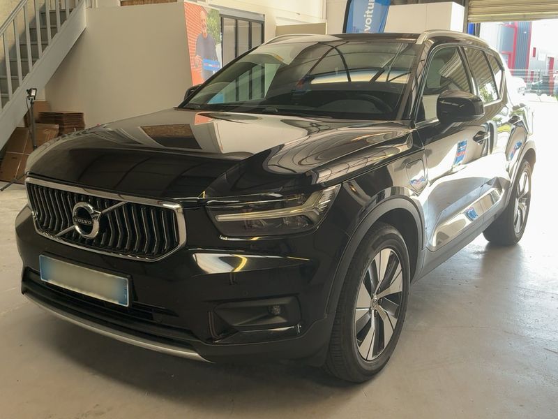 Volvo XC40 1.5 T5 Twin Engine Recharge Plug-in Hybrid — фото 1