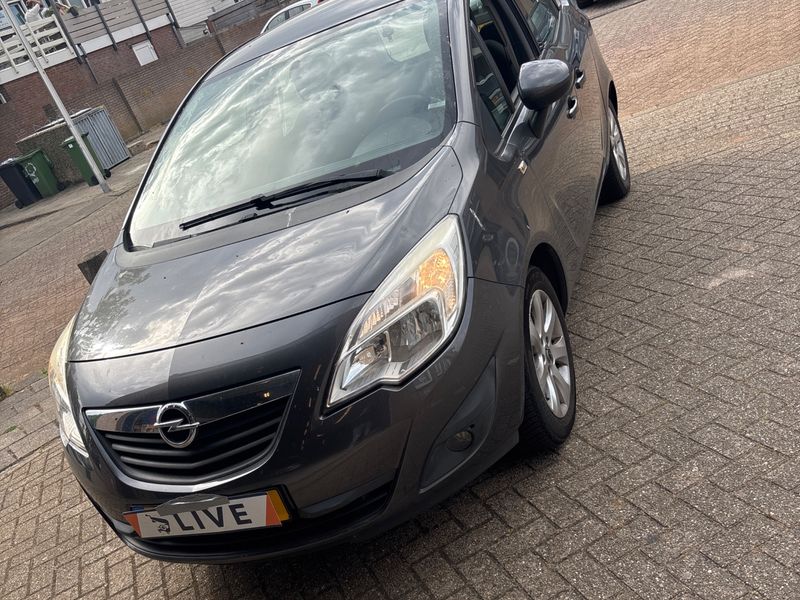 Opel Meriva 1.4 Turbo — фото 1