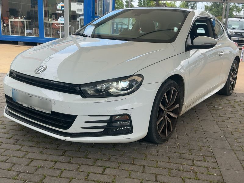 Volkswagen Scirocco 2.0 TSI — фото 1