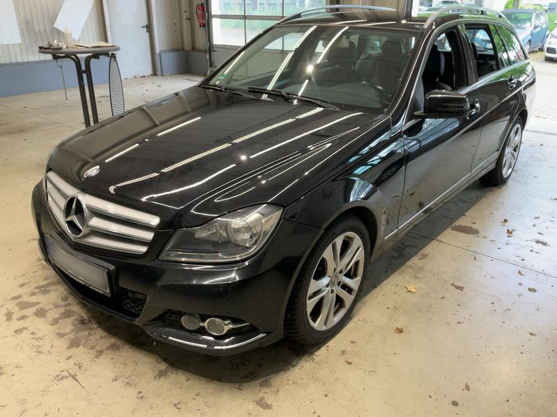 Mercedes-Benz C-Klasse C 220 CDI — фото 1