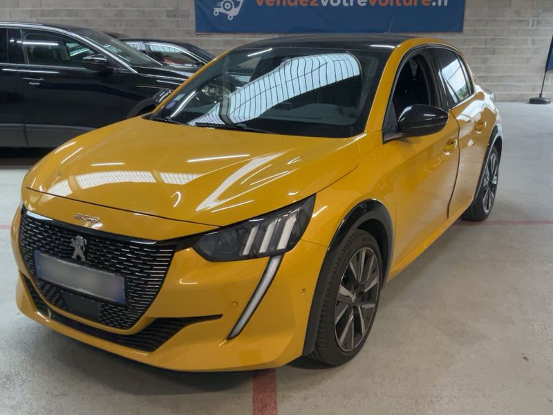 Peugeot 208 1.2 PureTech — 1/8