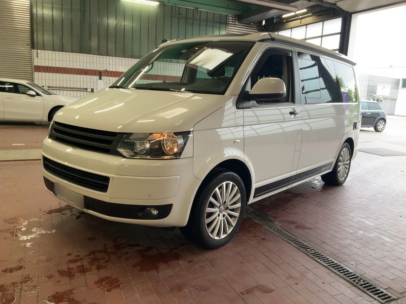 Volkswagen T5 California 2.0 TDI — 1/8