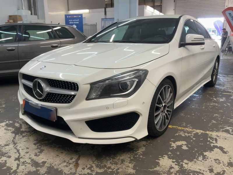 Mercedes-Benz CLA-Klasse CLA 200 — 1/8