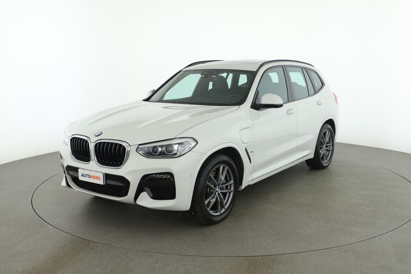 BMW X3 xDrive 30e — 1/8