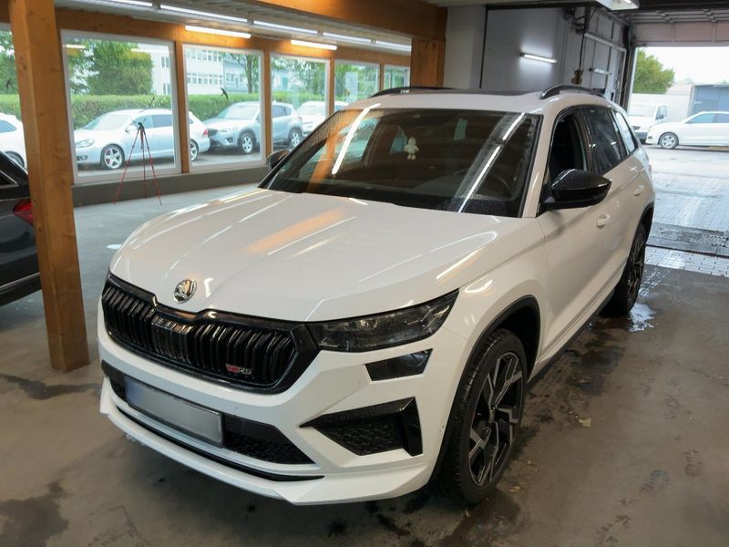 Skoda Kodiaq 2.0 TSI — 1/8