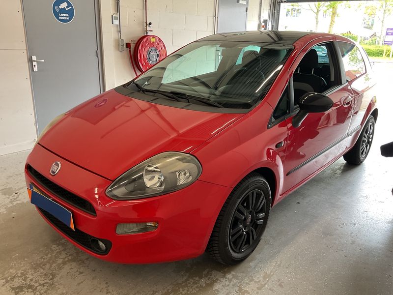 Fiat Punto 0.9 — фото 1