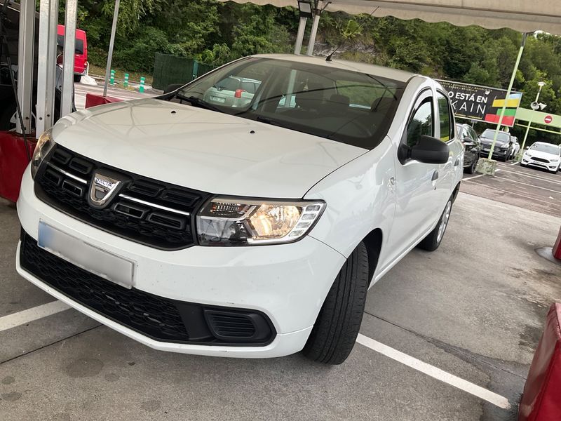 Dacia Logan 1.0 SCe — фото 1