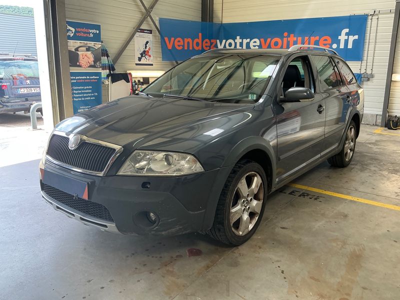 Skoda Octavia 2.0 TDI — 1/8