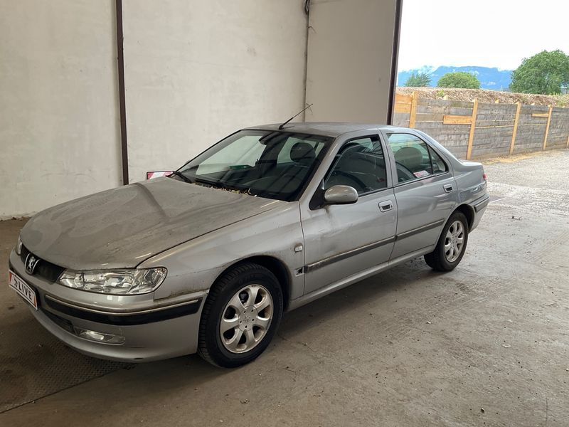 Peugeot 406 1.8 — 1/8